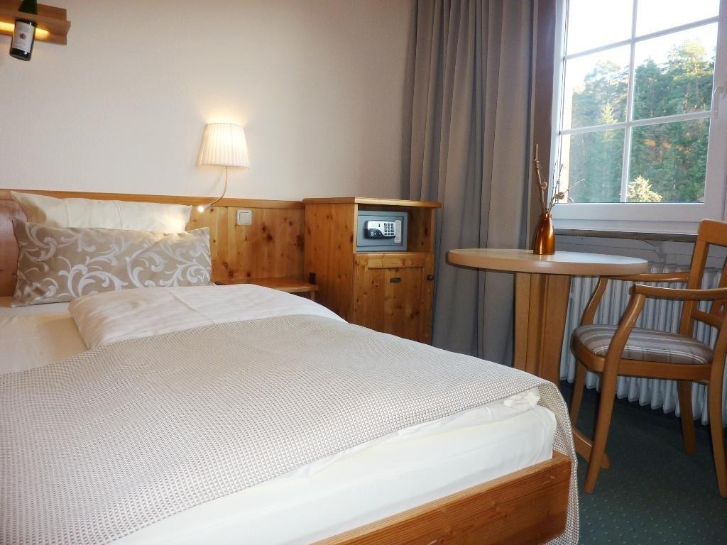 Akzent Waldhotel Rheingau Geisenheim Eksteriør billede
