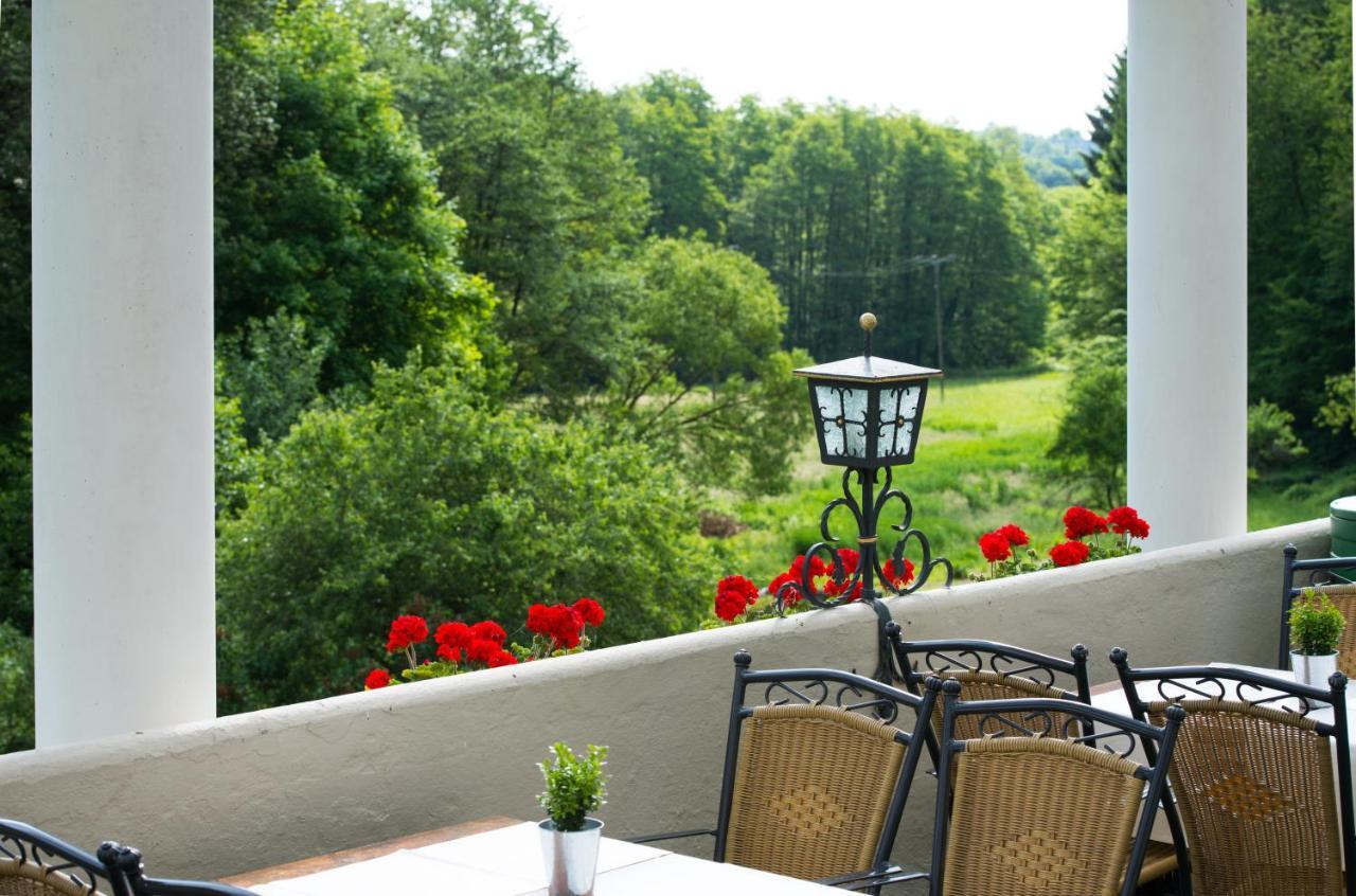 Akzent Waldhotel Rheingau Geisenheim Eksteriør billede